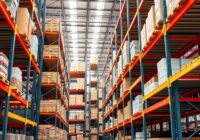 Jak wybrać regały magazynowe: parametry, bezpieczeństwo i koszty